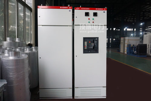 600KW柴油發(fā)電機組深?？刂破?/></p><p><strong>600KW柴油發(fā)電機組深?？刂破骷夹g參數(shù)</strong><br/></p><!----><!--0ff67f539606fb6a--><table width=