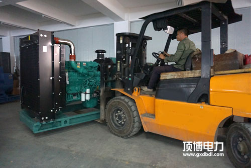 購(gòu)買品牌柴油發(fā)電機(jī)組哪幾個(gè)要點(diǎn)？