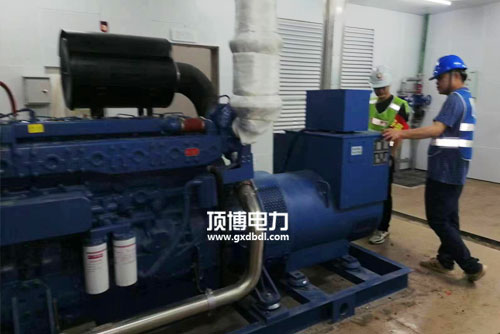 自啟動(dòng)深?？刂破?/></p><p style=