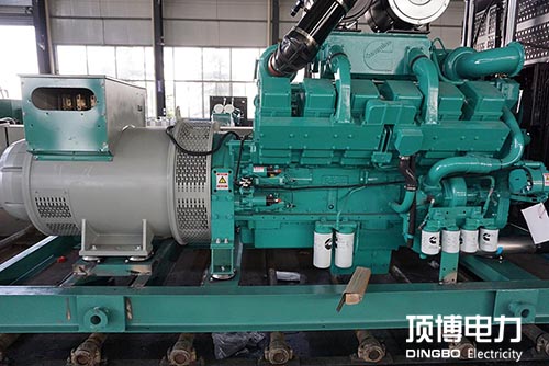 柴油發(fā)電機(jī)廢氣渦輪增壓器進(jìn)行清洗、檢查的具體方法。